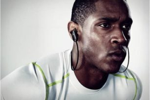 How to choose a good sports earphone ?